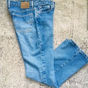 Ralph Lauren classic boot cut blue color denim size 8P 29” Inseam
